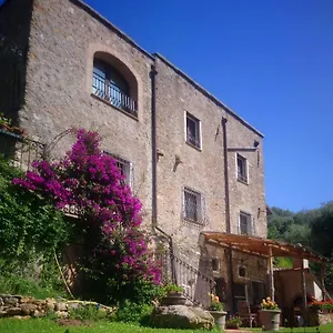 https://agriturismo-le-case-rotte.hotelitalianriviera.com